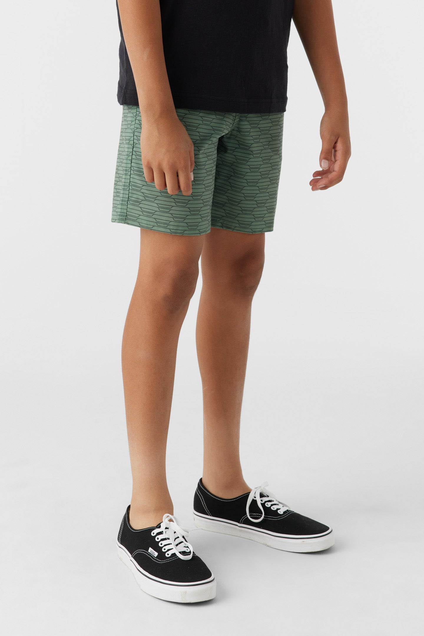 BOY'S STOCKTON PRINT ELASTIC WAIST 16" HYBRID SHORTS