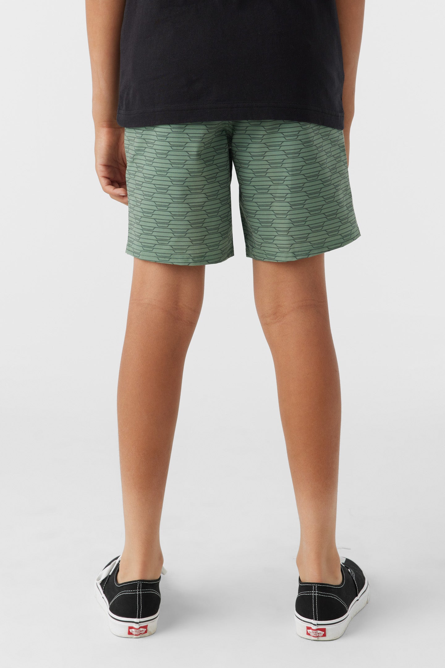 BOY'S STOCKTON PRINT ELASTIC WAIST 16" HYBRID SHORTS