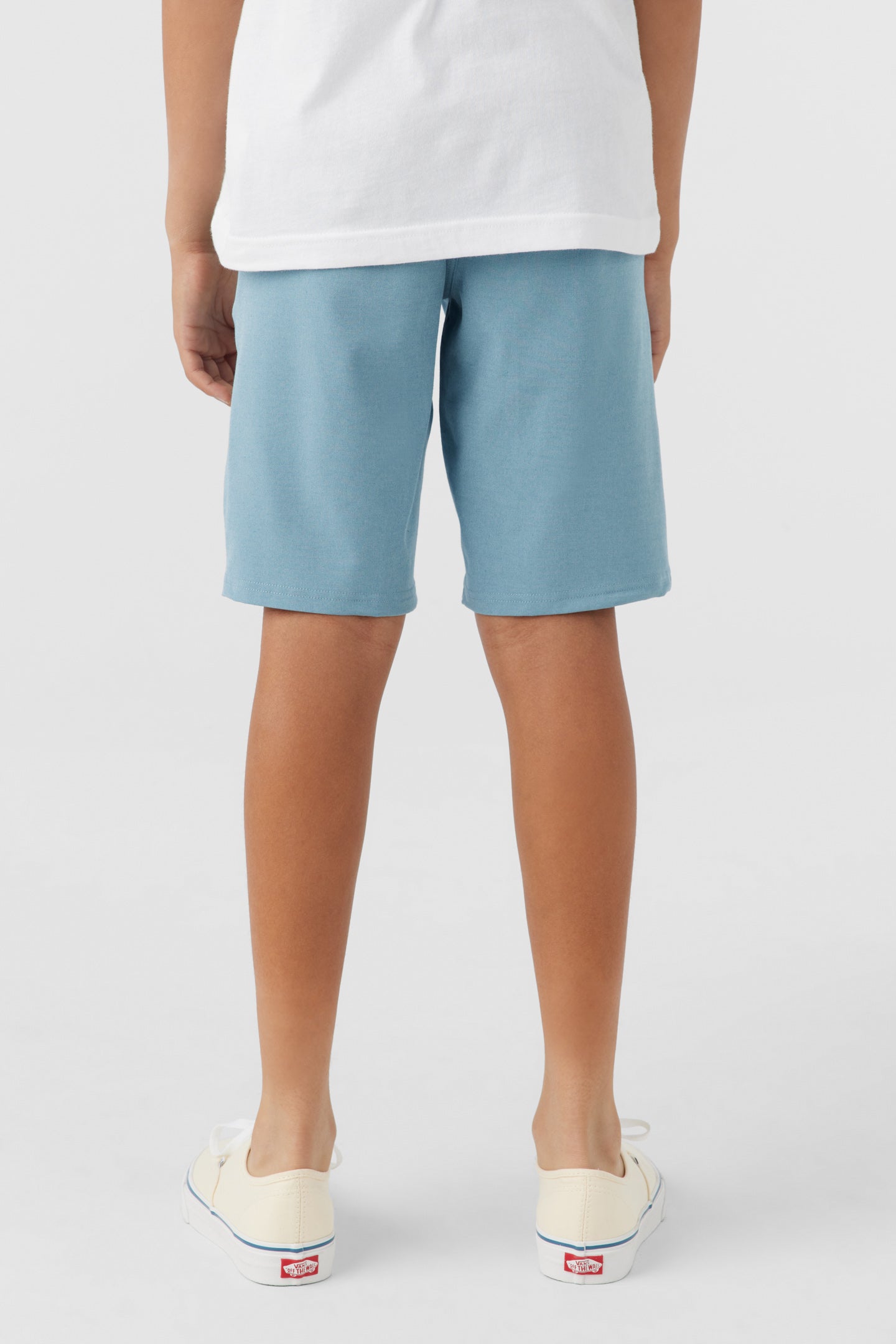 BOY'S RESERVE LIGHT CHECK 18" HYBRID SHORTS