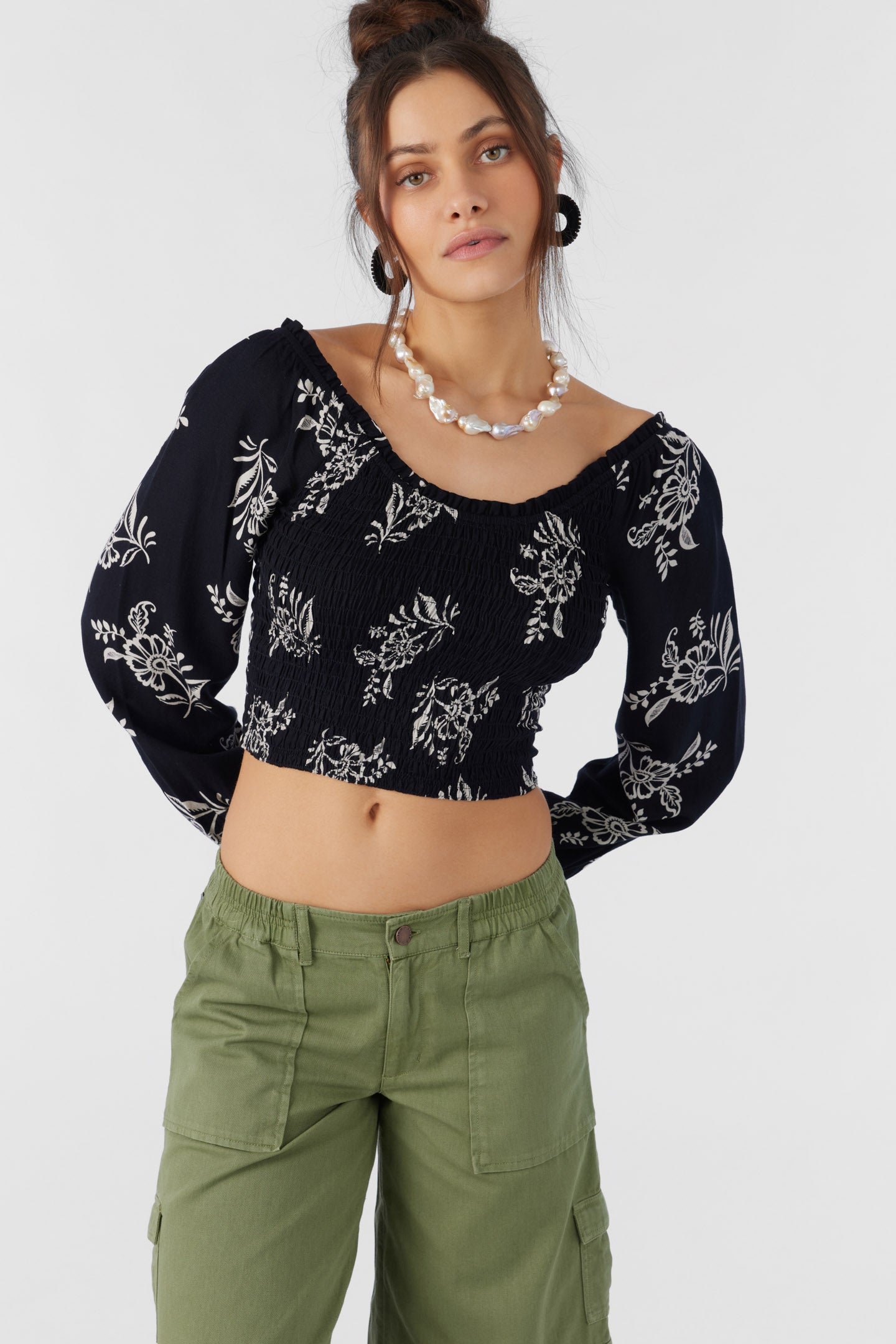 SANTI NADIA PAISLEY SMOCKED CROP TOP