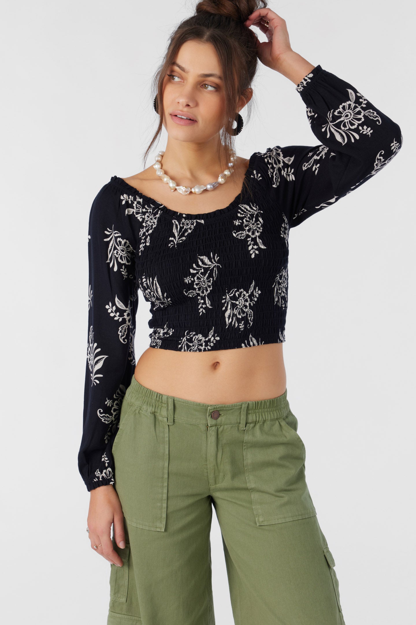 SANTI NADIA PAISLEY SMOCKED CROP TOP