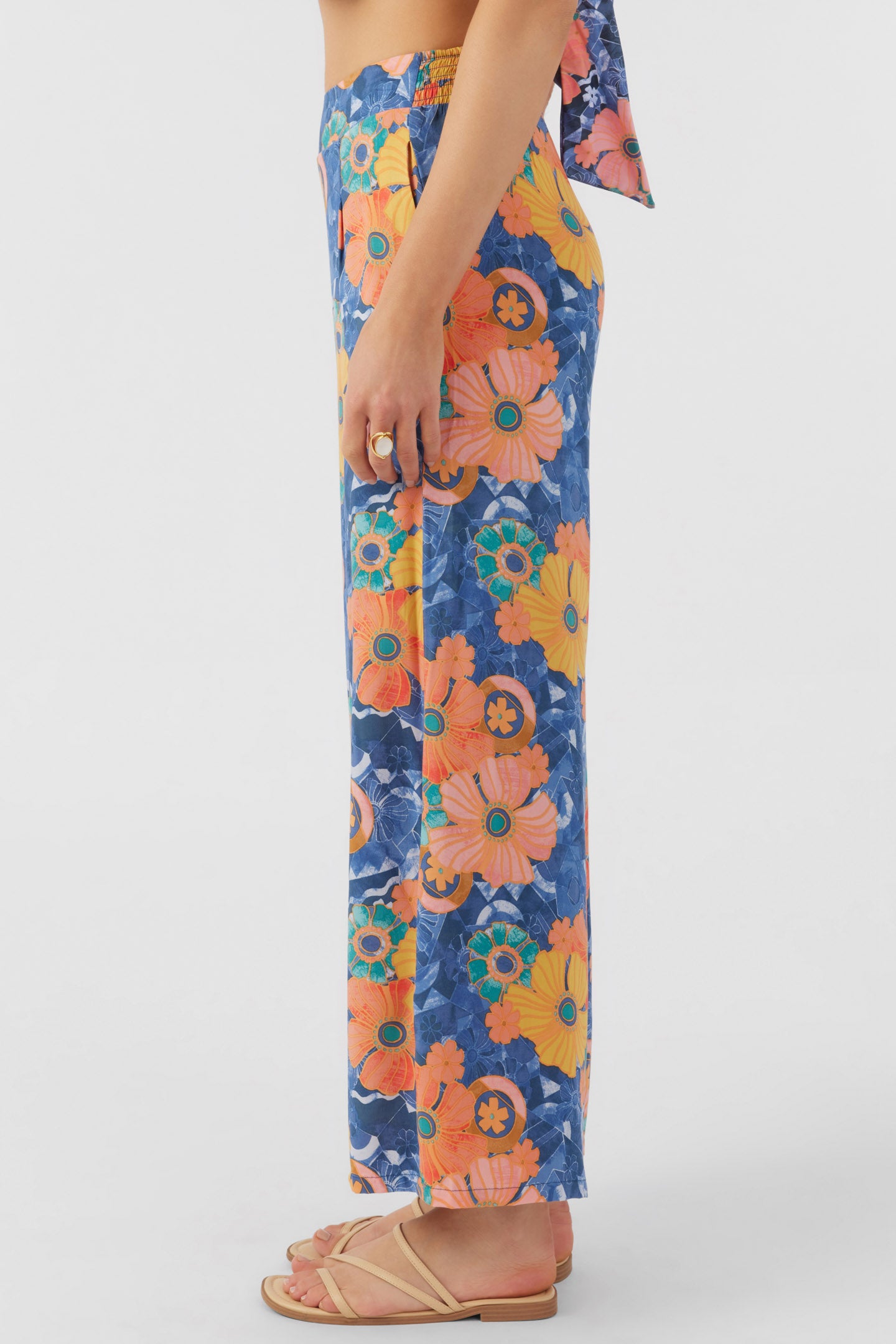 FARRAH JADIA FLORAL BEACH PANTS