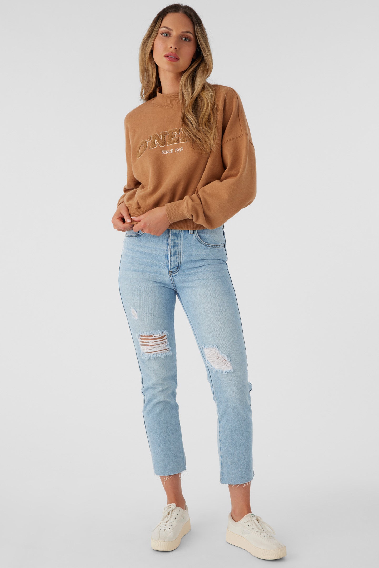 MOMENT CREW NECK CROPPED FLEECE