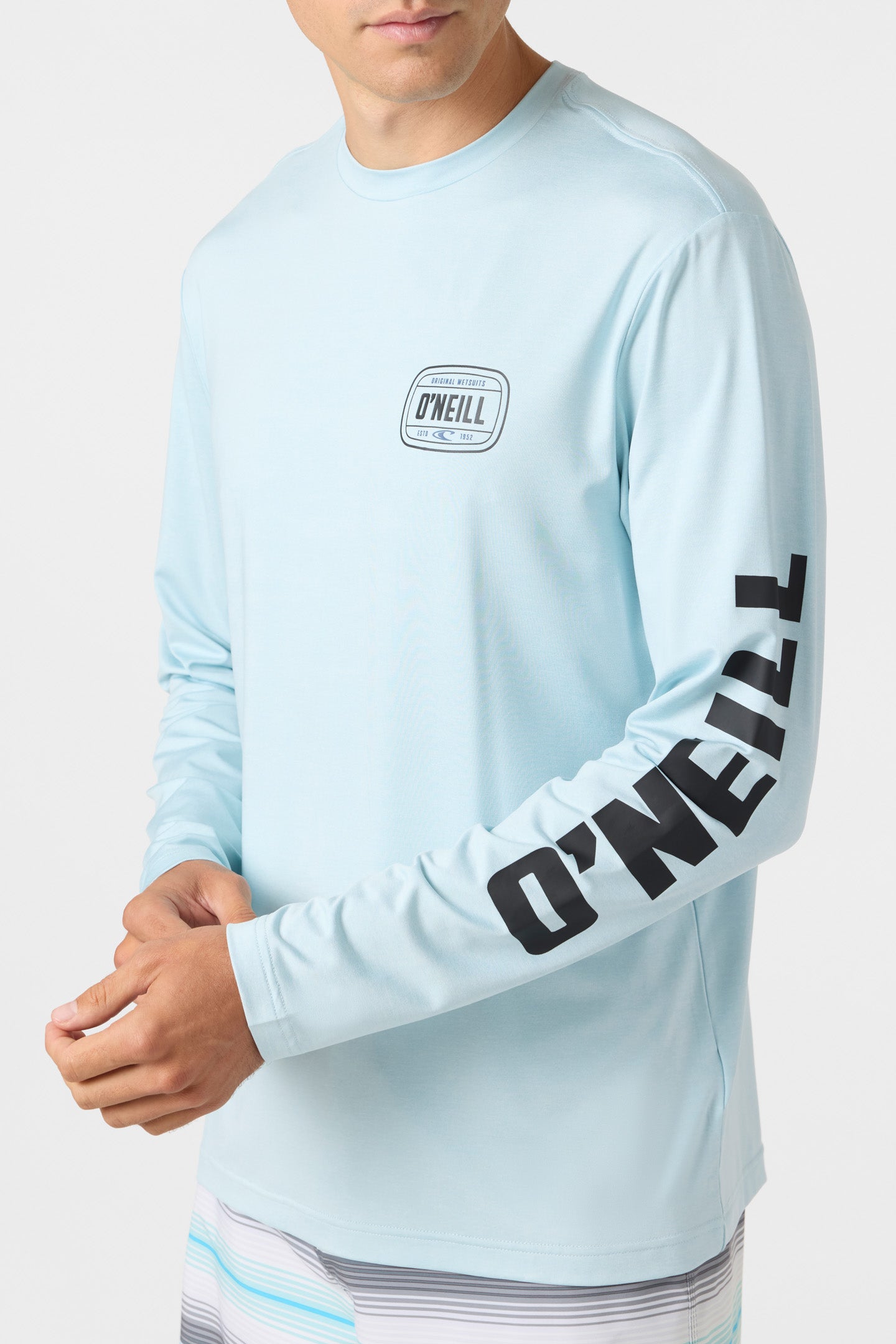 TRVLR Upf Tee - Wordmark Long Sleeve Pullover - Heather Light Blue