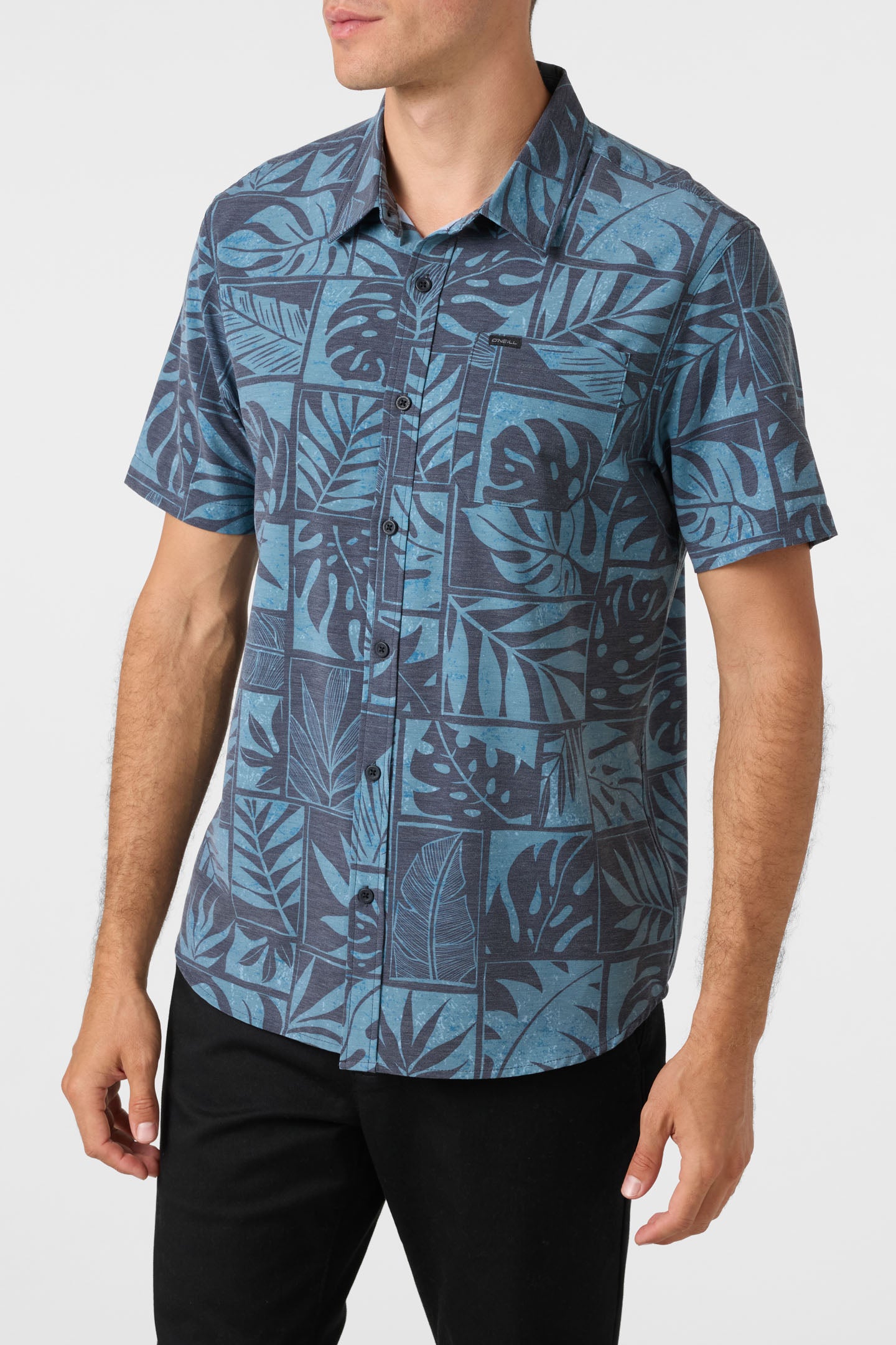 TRVLR UPF TRAVERSE RELAXED FIT SHIRT