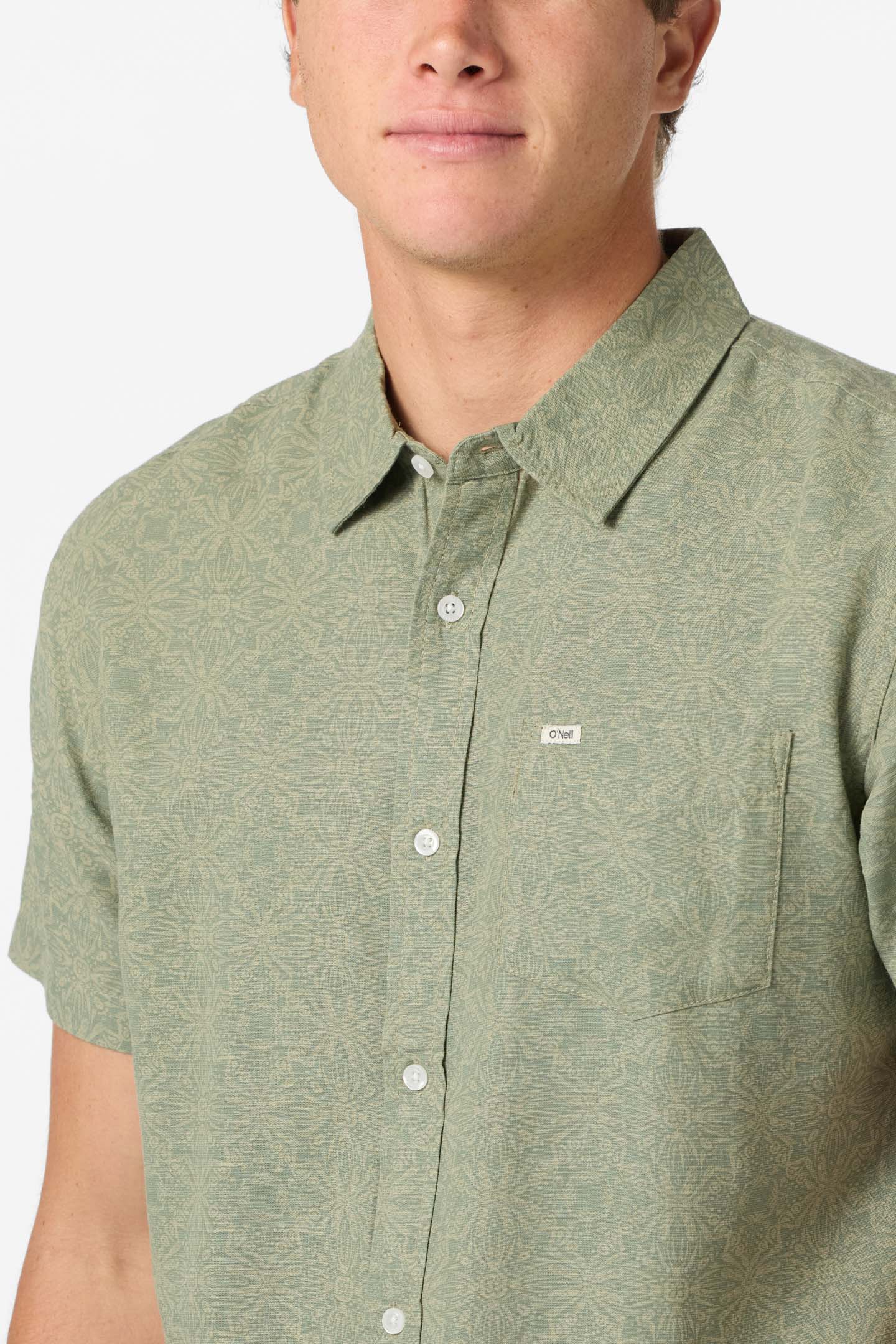O'Riginals Eco Print Standard Standard Fit Shirt - Clover | O'Neill O'Riginals Eco Print Standard Standard Fit Shirt - Clover | O'Neill