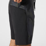 TRVLR Enduro 19" Boardshorts