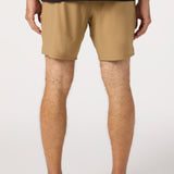 Perform Light Lined 17" Athletic Shorts