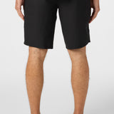 Reserve Heather 21" Hybrid Shorts