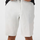 Reserve Heather 21" Hybrid Shorts