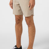 Reserve Light Check 18" Scallop Hybrid Shorts