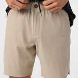 Reserve Light Check 18" Scallop Hybrid Shorts