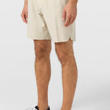 Reserve Light Check Scallop Elastic Waist 18" Hybrid Shorts