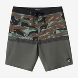 Boy's Hyperfreak Heat Hawaii 17" Boardshorts