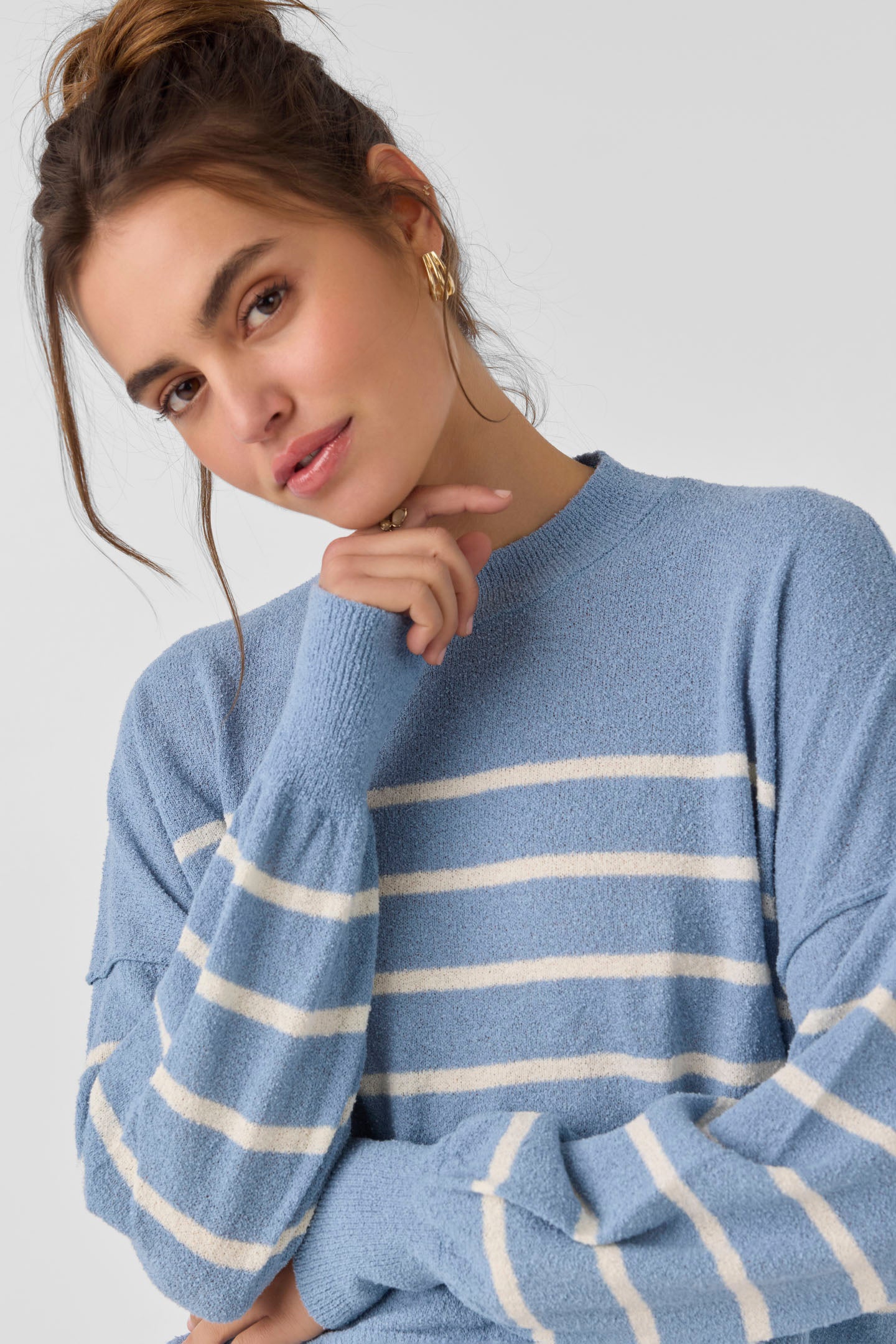 ZEPHI LONG SLEEVE SWEATER