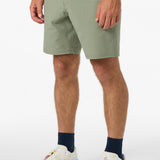 TRVLR Recon 18" Hybrid Shorts - Sage | O'Neill