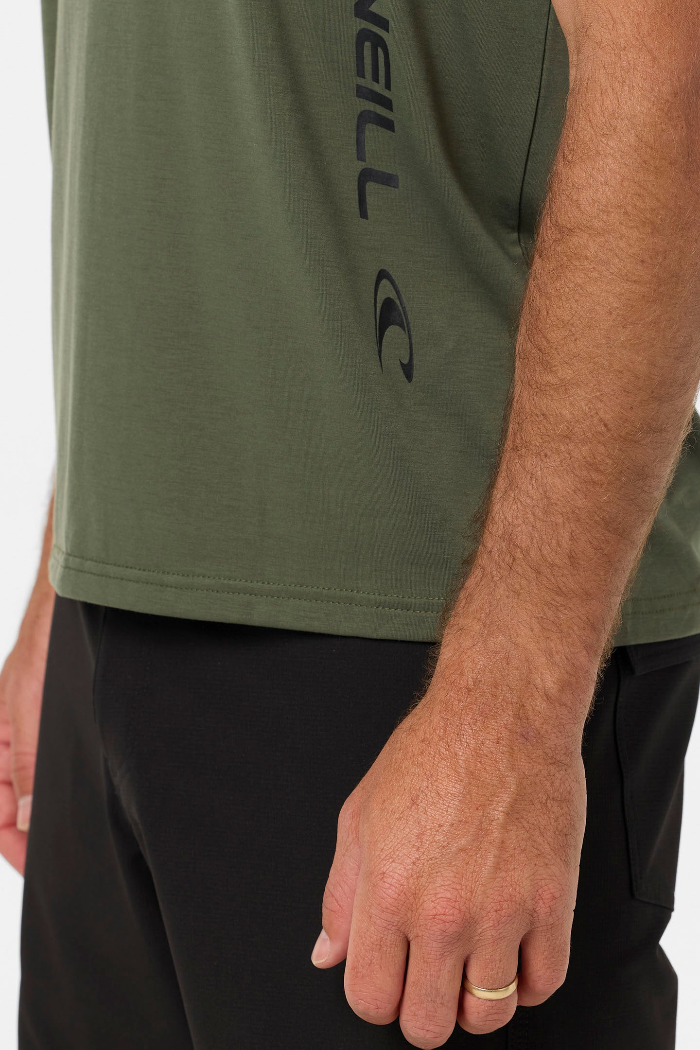 TRVLR Abroad Tee - Dark Olive | O'Neill