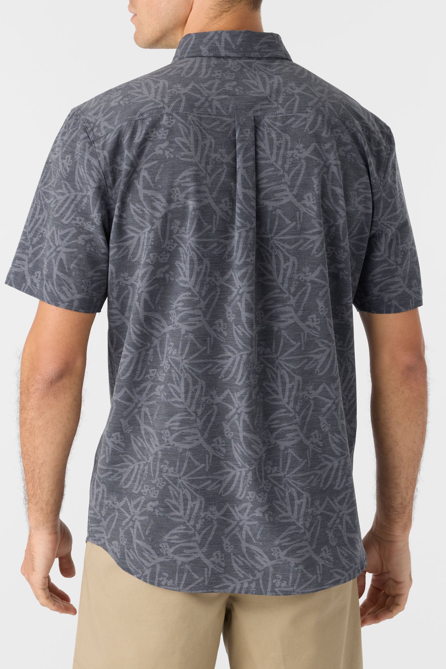 TRVLR UPF TRAVERSE RELAXED FIT SHIRT