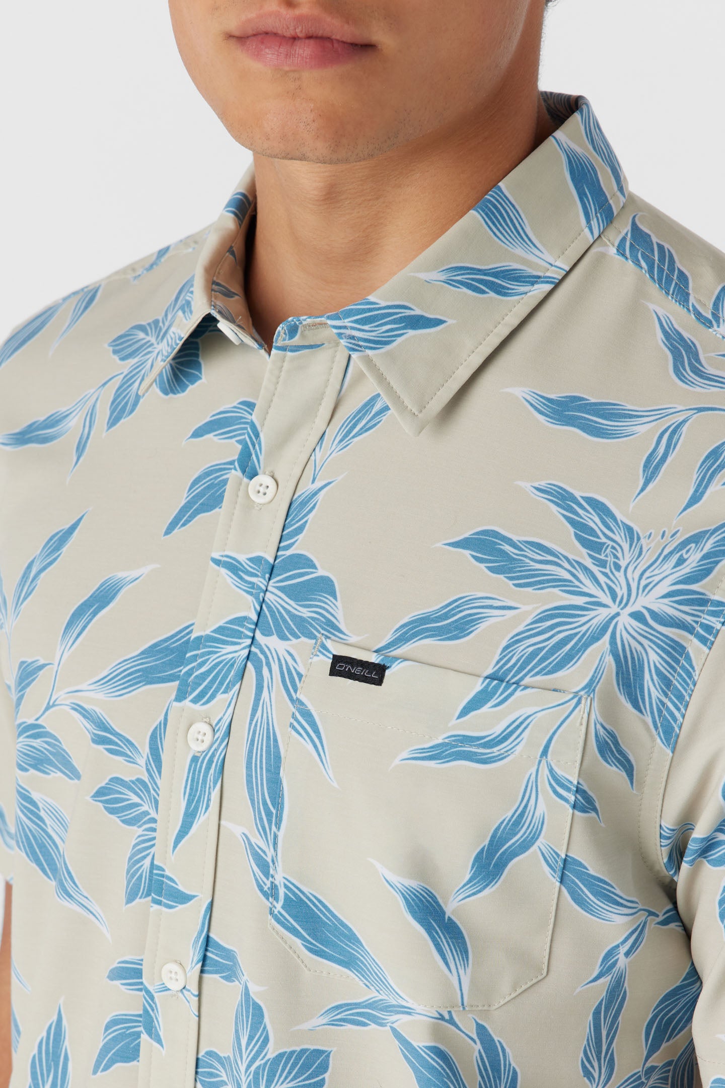 TRVLR UPF TRAVERSE RELAXED FIT SHIRT