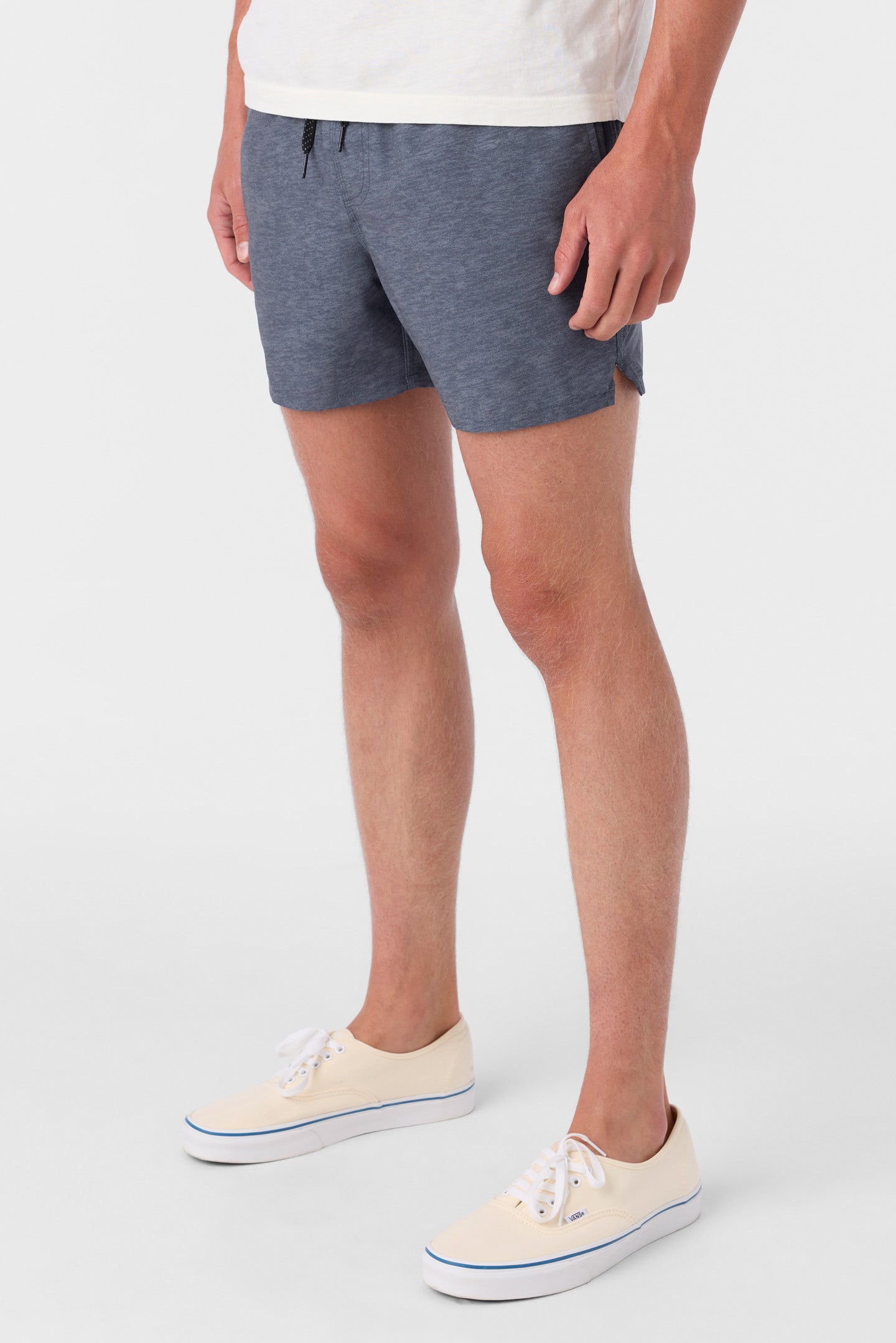 PERFORM LINED 15" ATHLETIC SHORTS