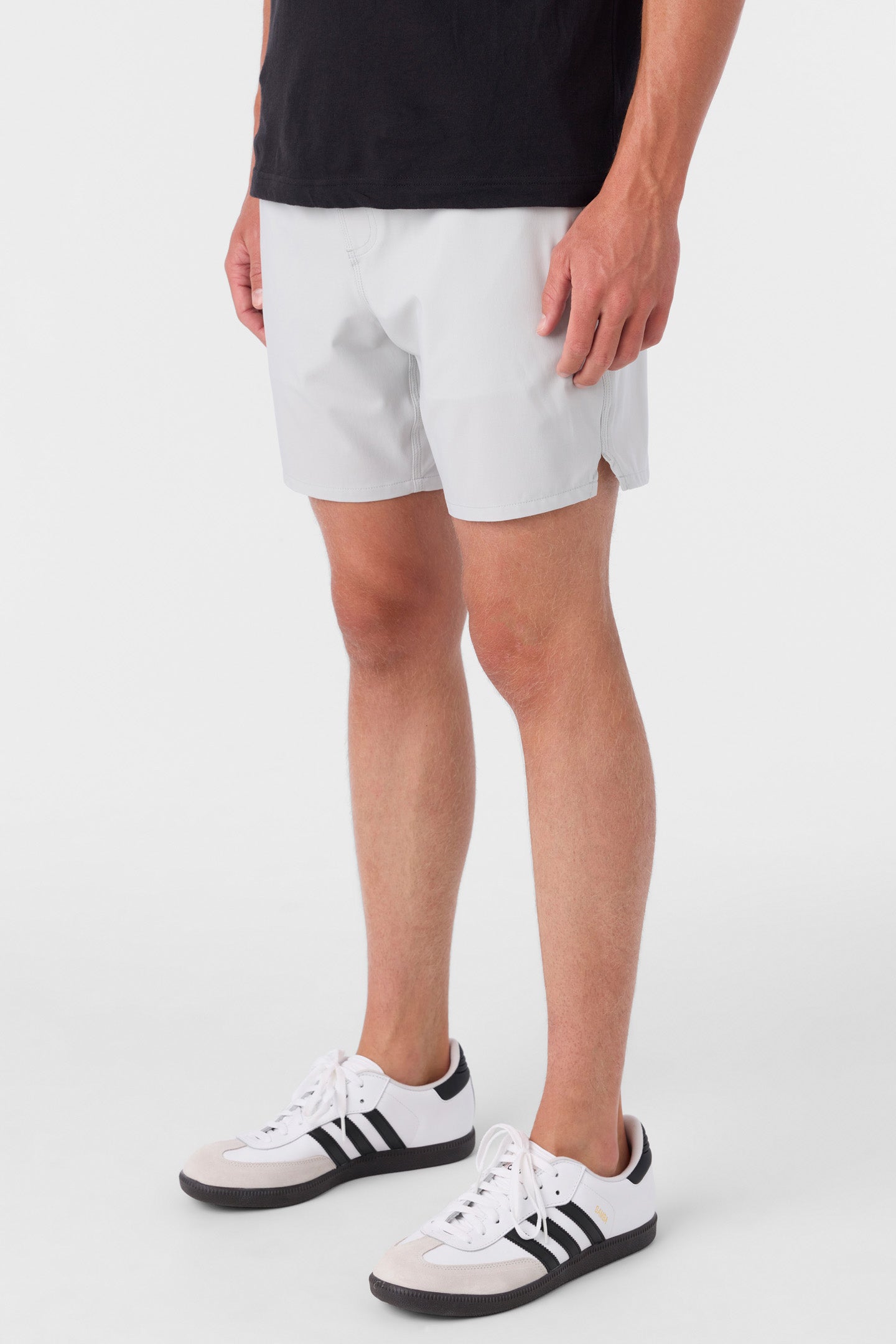 PERFORM LINED 17" ATHLETIC SHORTS