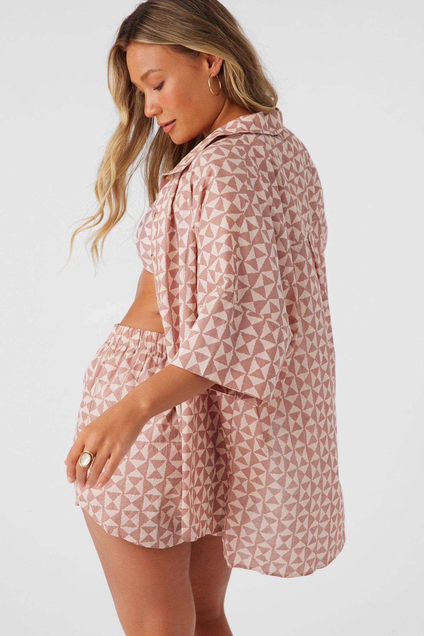 OLIVIA AMOR GEO OVERSIZED COVER-UP SHIRT