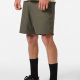 Utility Scallop Hybrid 18" Hybrid Shorts