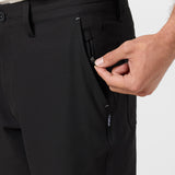 Utility Scallop Hybrid 18" Hybrid Shorts