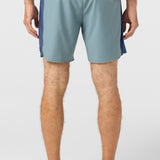 Perform Light Tech Panel Lined Elastic Waist 17" Hybrid Shorts