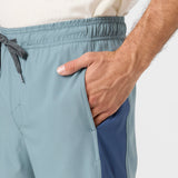 Perform Light Tech Panel Lined Elastic Waist 17" Hybrid Shorts