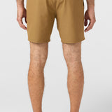 Reserve Solid 17" Hybrid Shorts