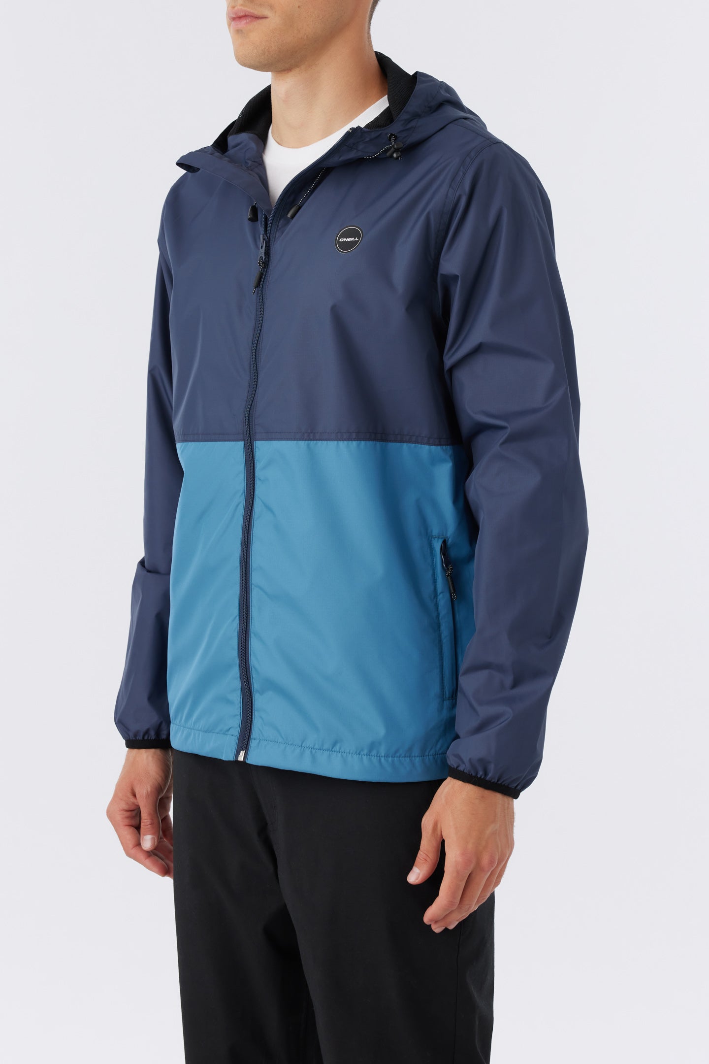 NOMADIC WINDBREAKER