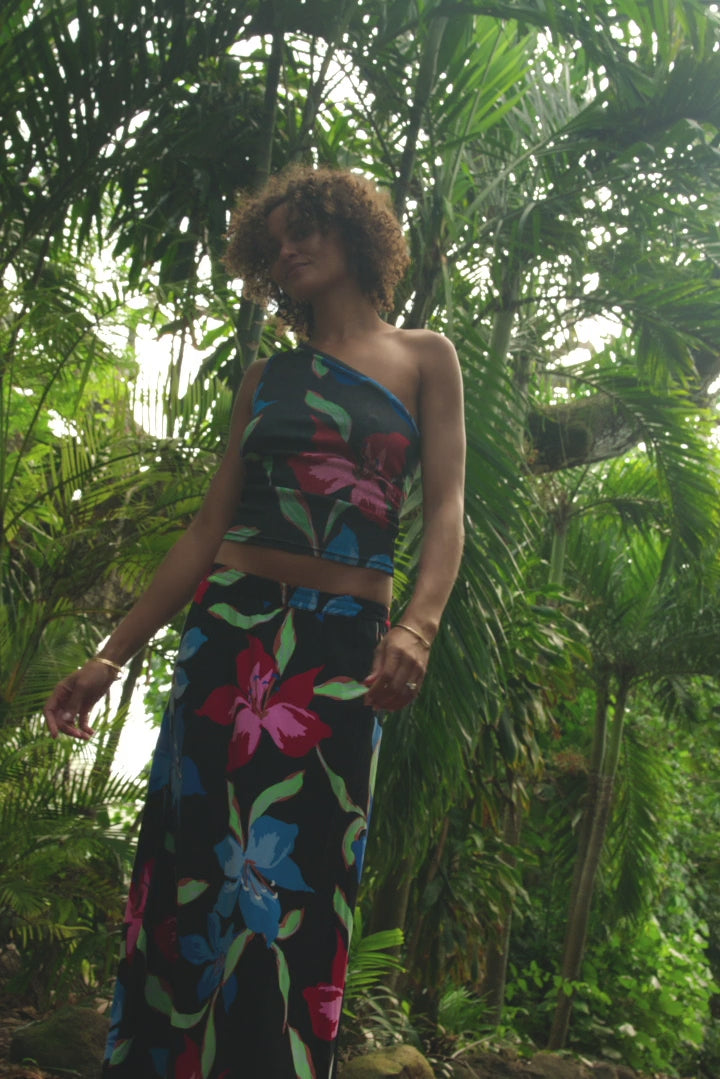 Celeste Floral Top - Black | O'Neill