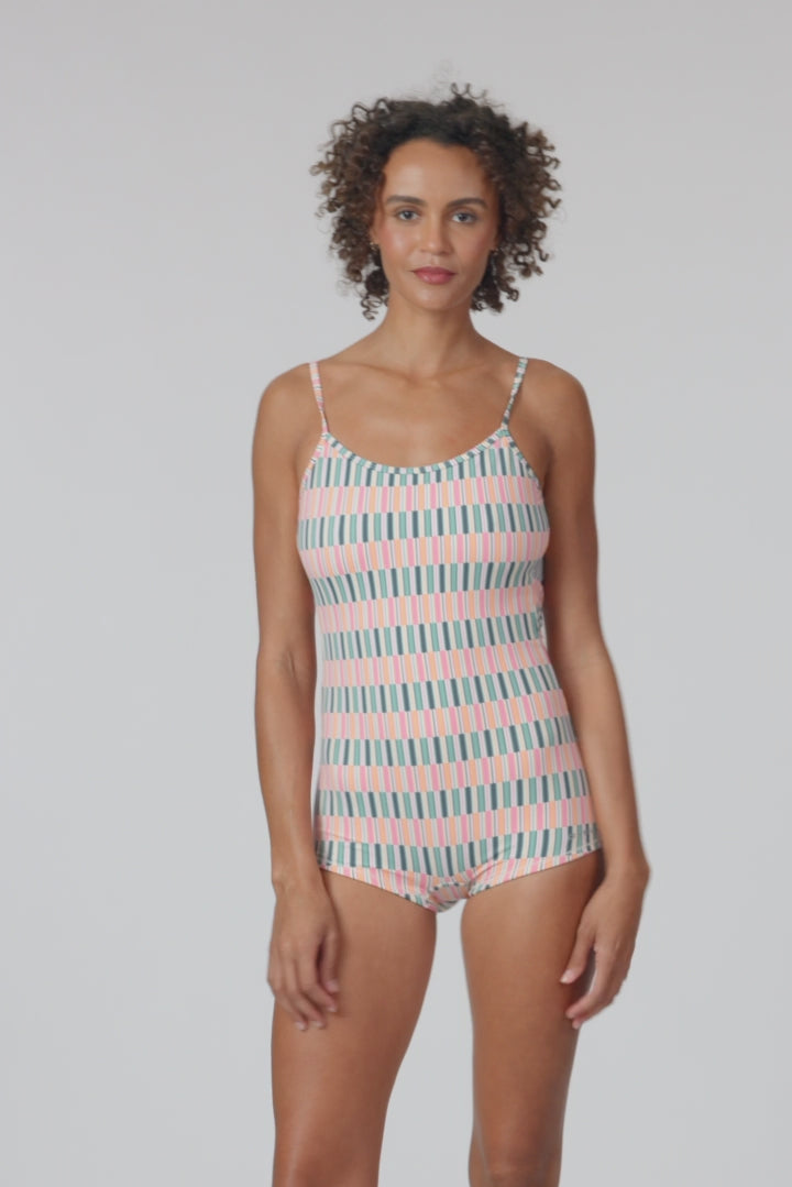 Performance Shadow Bay Printed One-Piece - Multi Clr | O'Neill