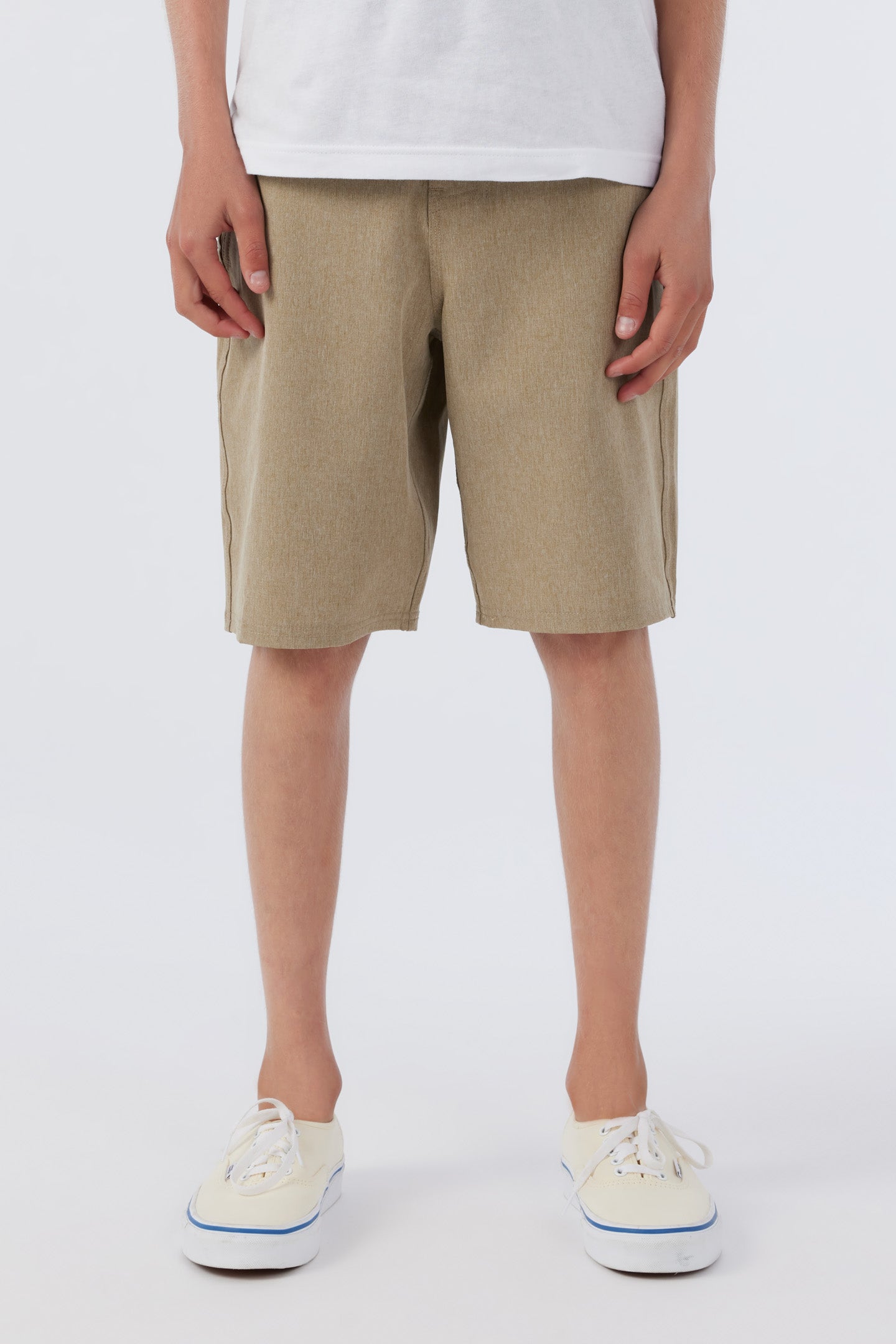 BOY'S RESERVE HEATHER 18" HYBRID SHORTS