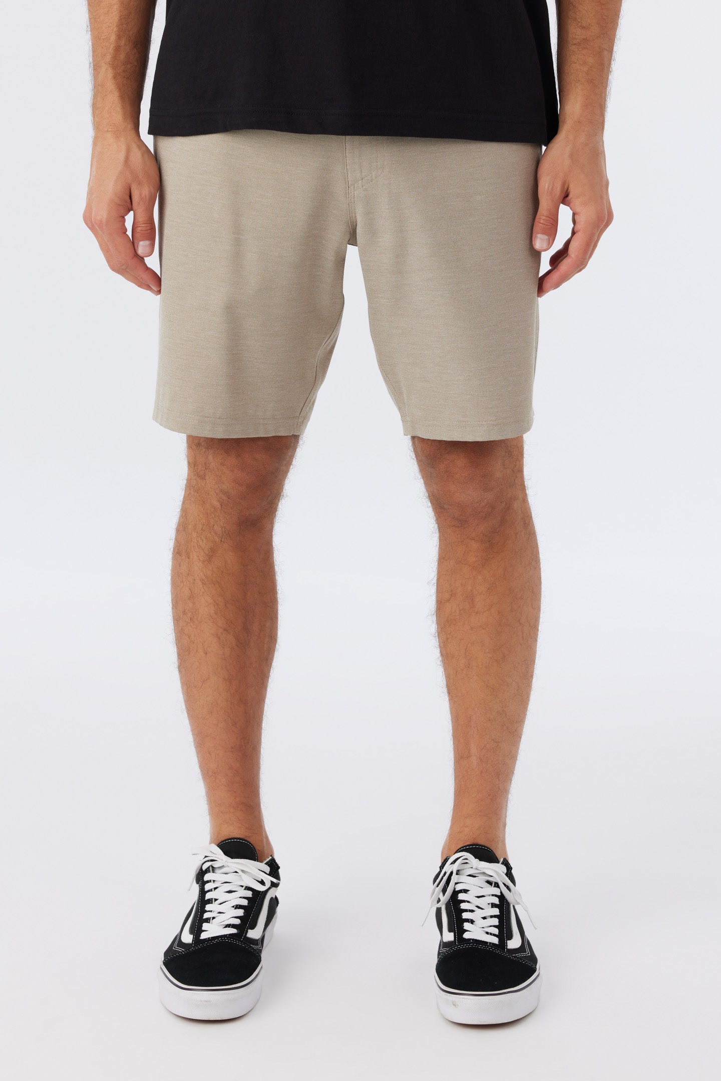 RESERVE LIGHT CHECK 19" HYBRID SHORTS