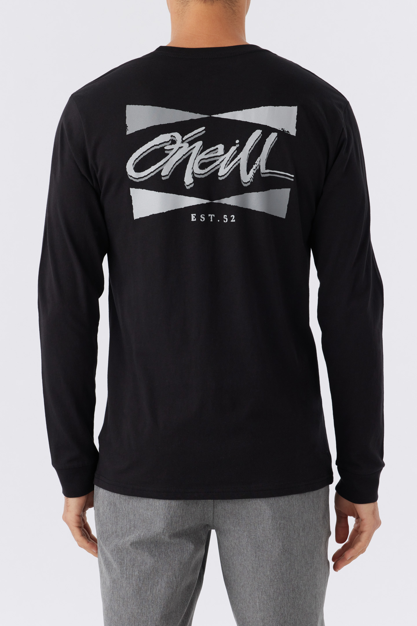 BANNER LONG SLEEVE TEE