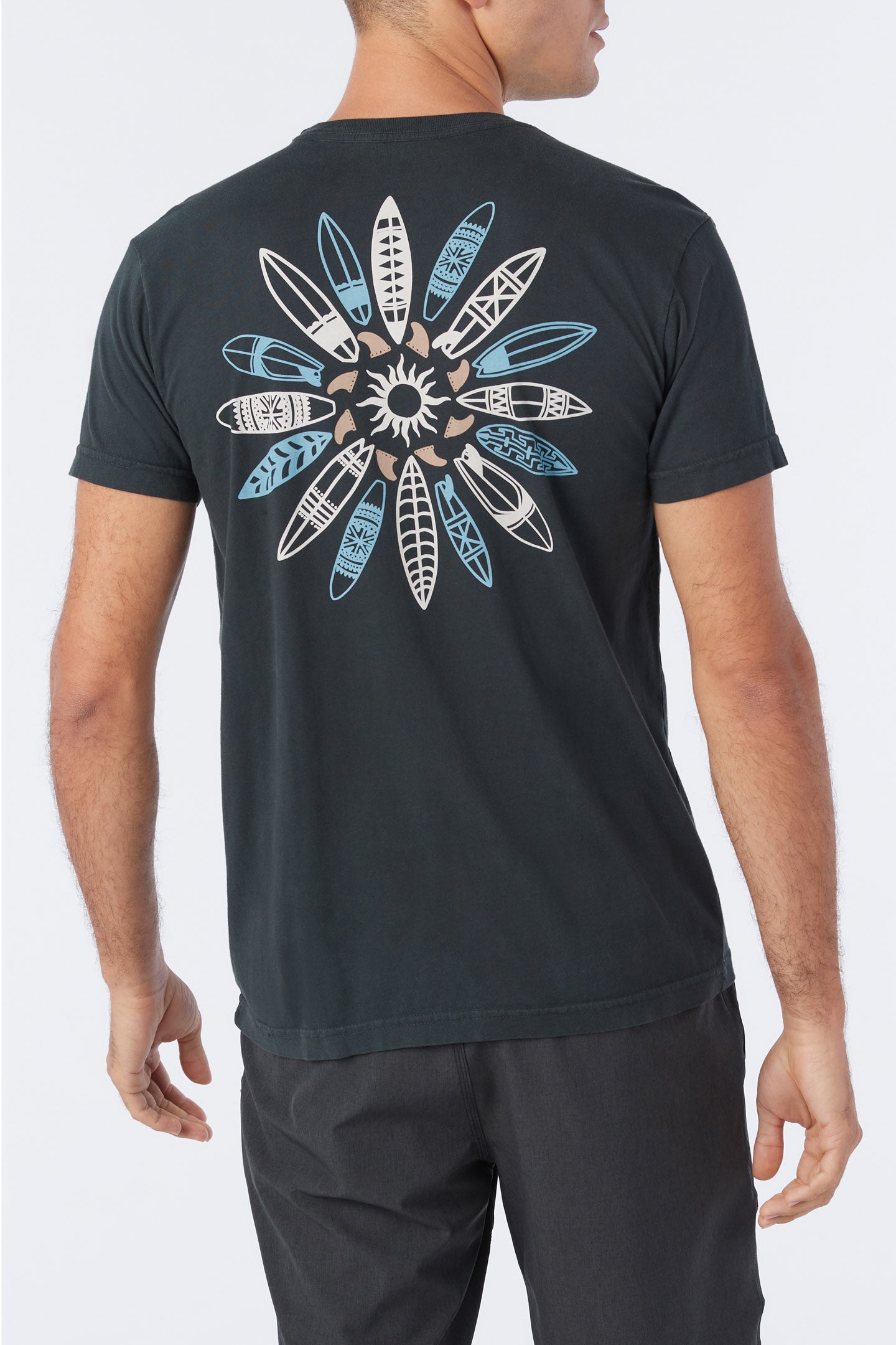 QUIVER TEE