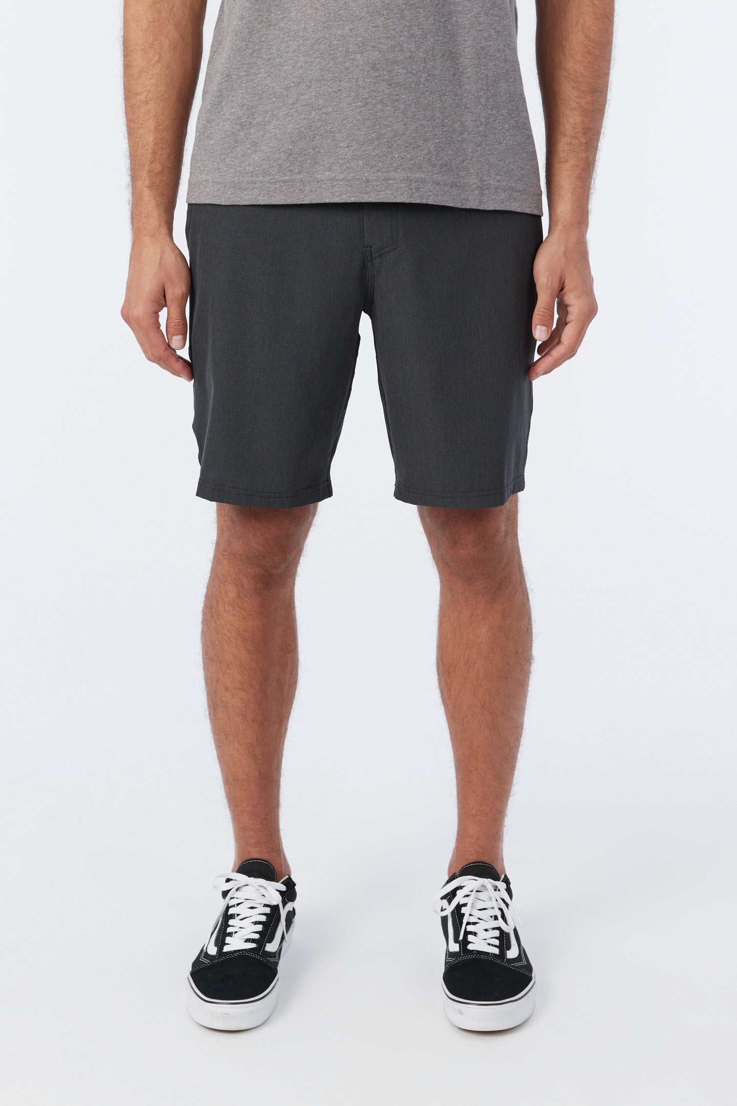 RESERVE HEATHER 19" HYBRID SHORTS