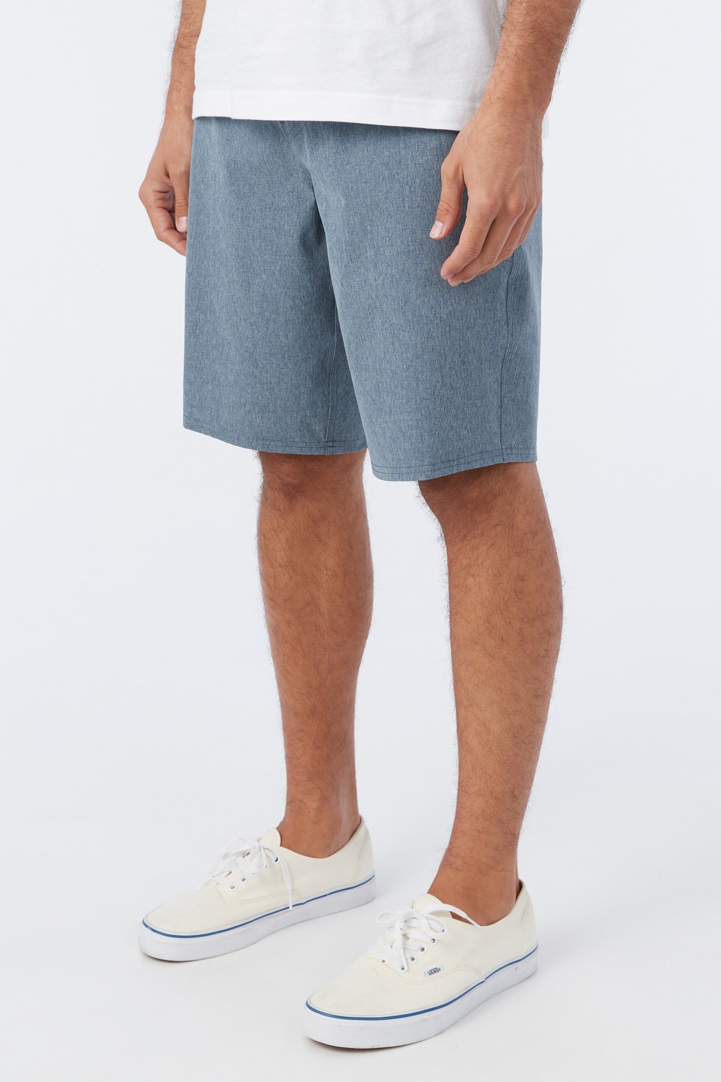 RESERVE HEATHER 21" HYBRID SHORTS