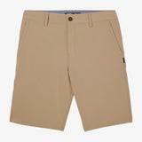 Reserve Solid 21" Hybrid Shorts