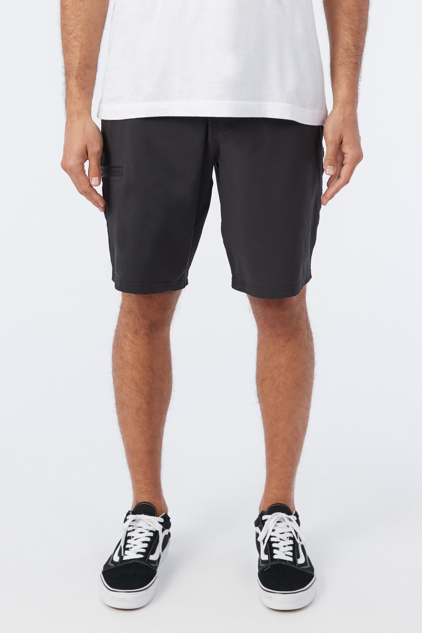 TRVLR EXPEDITION 20" HYBRID SHORTS