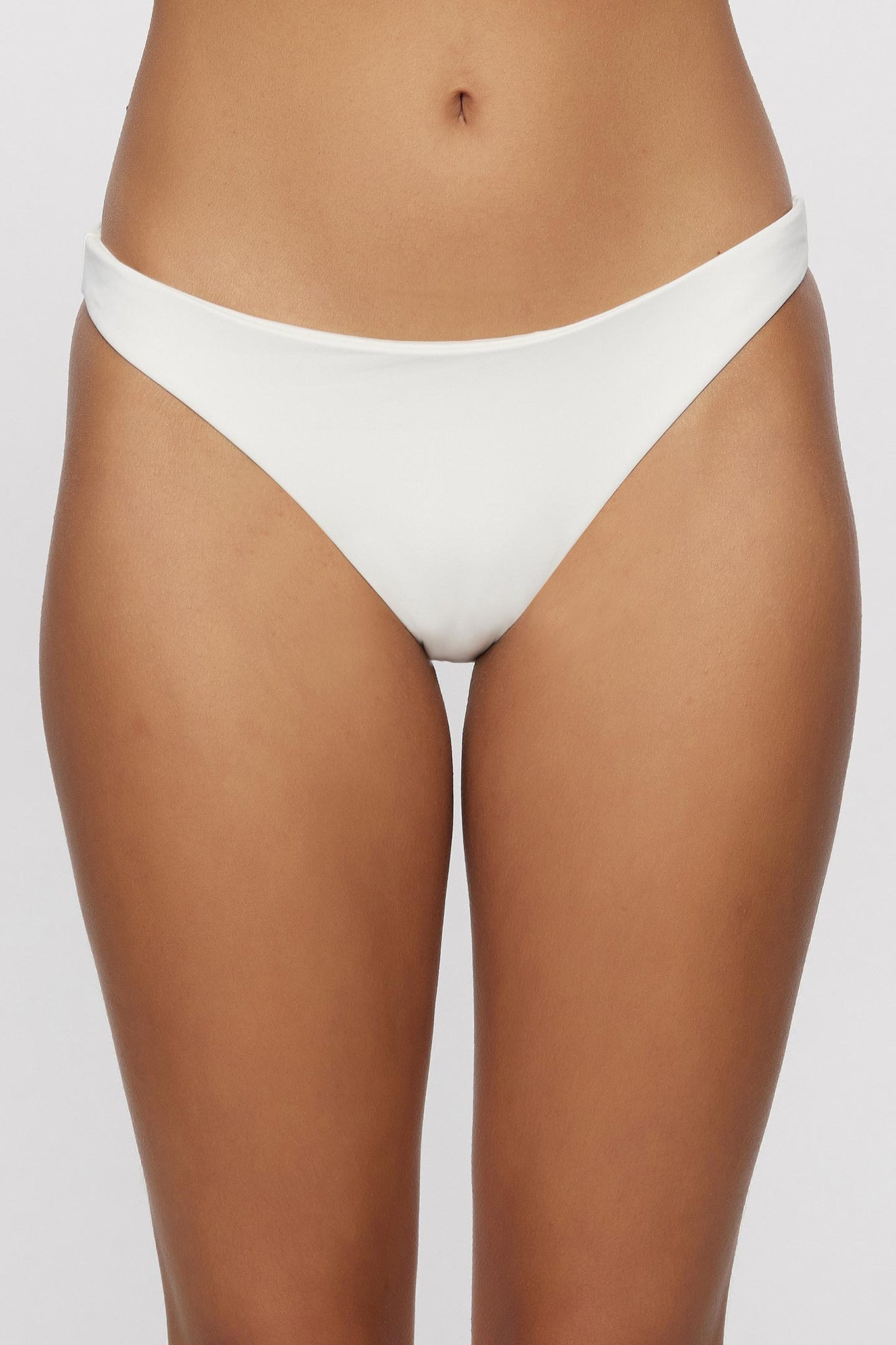 SALTWATER SOLIDS FLAMENCO CHEEKY BOTTOMS