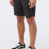 TRVLR Camino 18" Hybrid Shorts